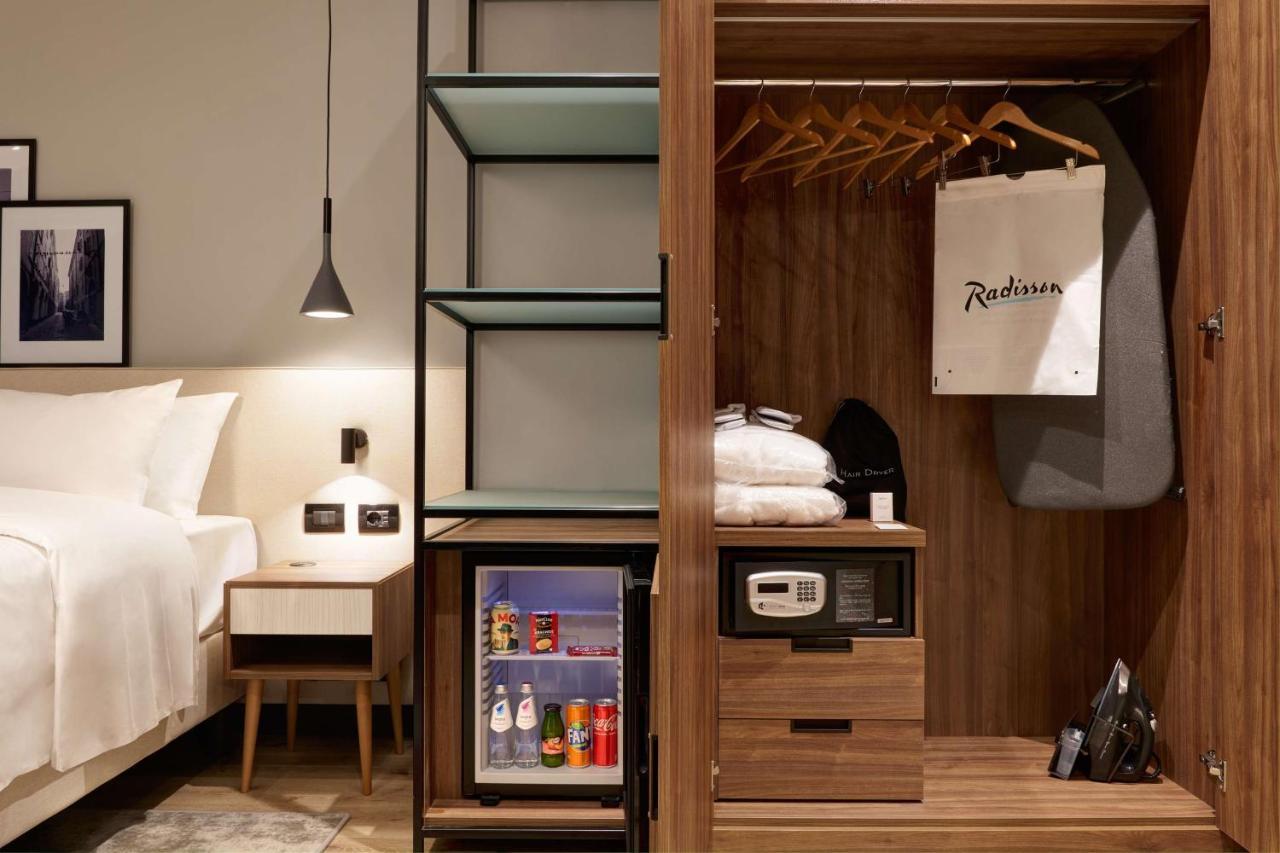Radisson Hotel Φεράρα Εξωτερικό φωτογραφία