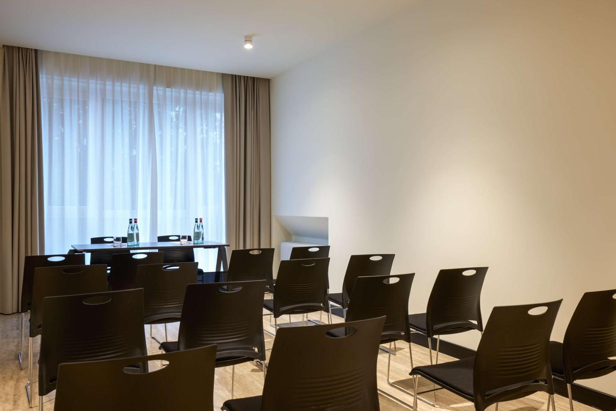 Radisson Hotel Φεράρα Εξωτερικό φωτογραφία